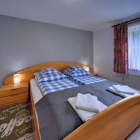 Apartament Apartamentvanessa *