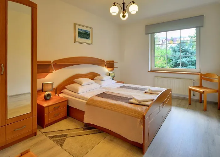 Apartamentvanessa 아파트 카르파츠